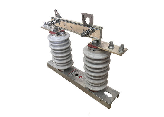 1000A 12kV-36kV Elektryczny zewnętrzny przełącznik odłączający za pomocą haków Łatwa instalacja Przełącznik odłączający linię powietrzną