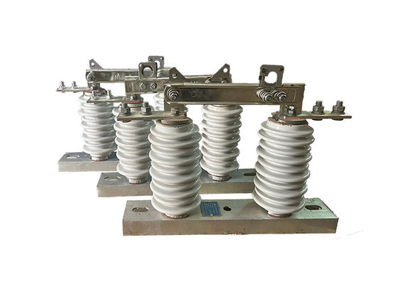 12kV-36kV Wysokonapięciowy izolator elektryczny jednofazowy z przełącznikiem obciążenia zewnętrznego używany w systemach dystrybucyjnych
