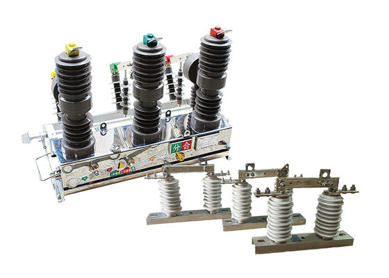 ZW32-12 serii Pole Mounted Automatic Circuit Breaker Easy Operation GB1984 / GB11022 Z zewnętrznym przełącznikiem odłączającym